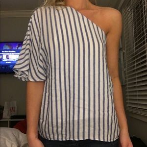 Vestique off the shoulder top